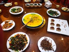 -王村姑老土炕莜面村(张北店)