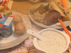 -美食小镇·观赏珍稀鸟类·长隆熊猫酒店