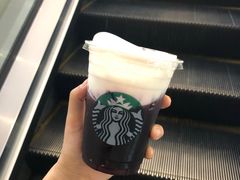 -星巴克臻选(莘庄仲盛店)