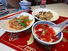 -禄鼎记·排队俩小时都要吃的酸菜鱼(石牌桥店)