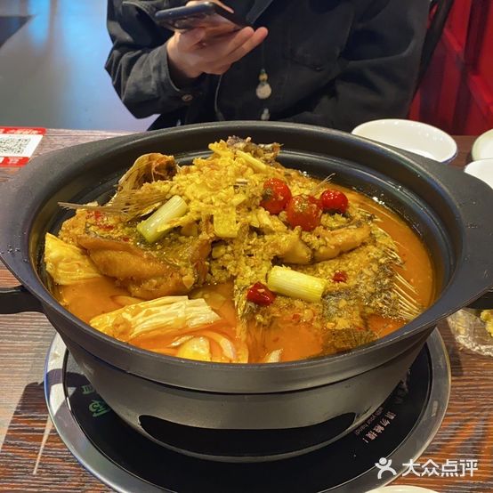 蛙品爷鱼蛙自助餐(中都店)