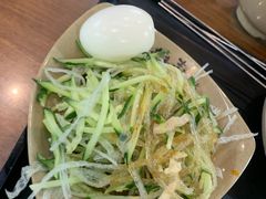 -亮亮面馆(经六路店)