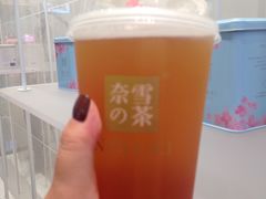 -奈雪的茶(大悦城店)