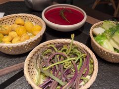 -三出山火锅(南京万象天地店)