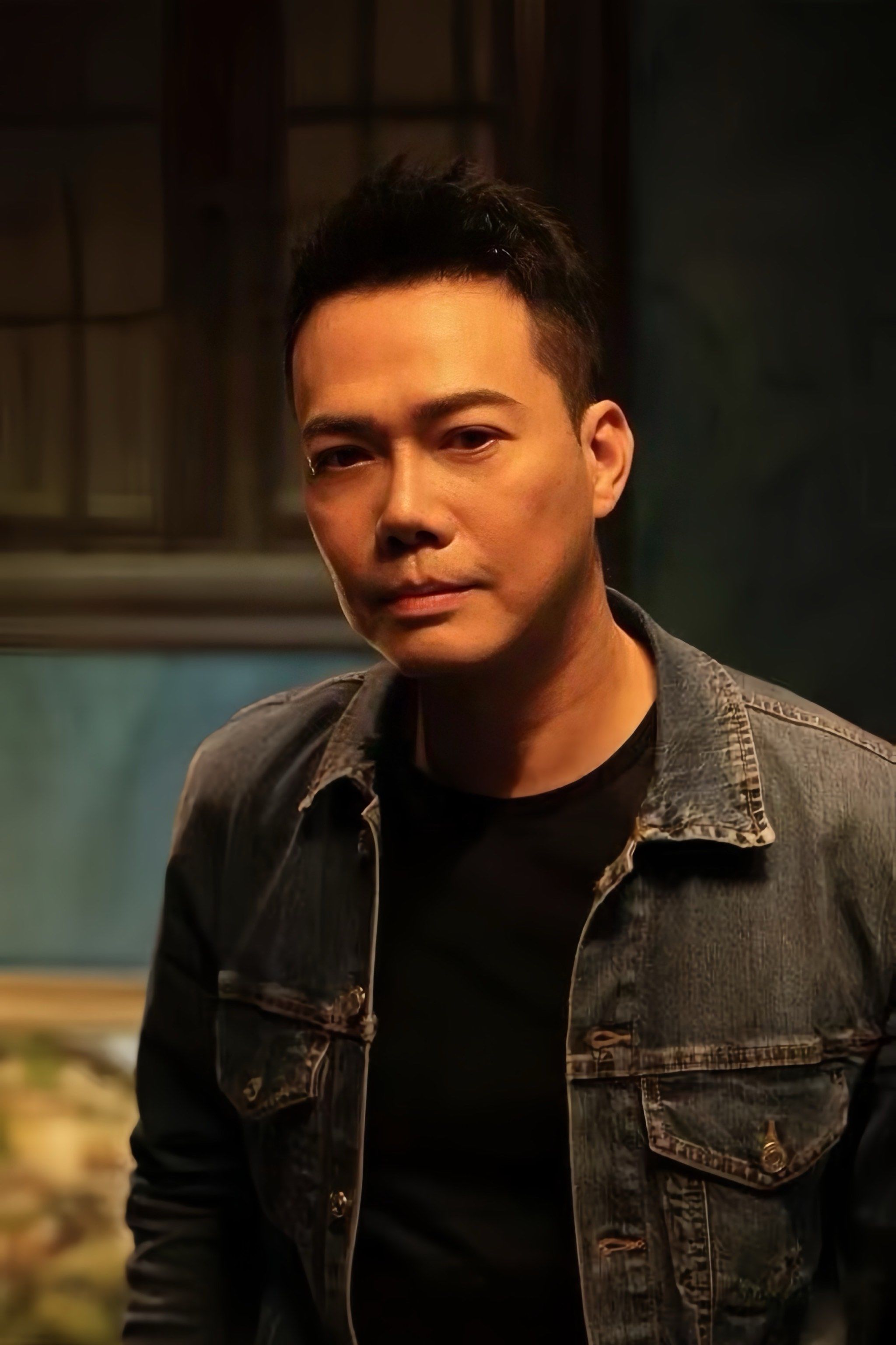 我终于可以亲眼看到谢天华啦!