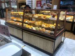 面包甜点陈列柜-多乐之日(颐堤港店)