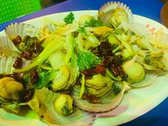 油泼扇贝-老东镇啤酒屋海鲜加工·蒸汽海鲜·海鲜烧烤(台东店)