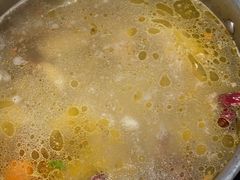 -尚尚仙·酸汤猪手·猪肚鸡火锅(华联万柳购物中心店)