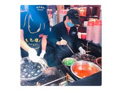 -黑色经典臭豆腐·湖南特产(潇湘文化店)