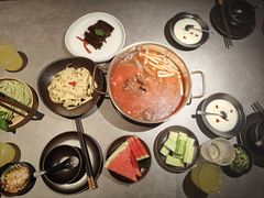 -罗勒家·养生火锅· Bistro(大望路店)