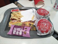 -麦当劳(北苑秋实路店)