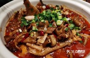 Ye Zha Guan's Signature Pot Chicken