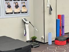 -乐刻运动健身(同曦假日百货店)