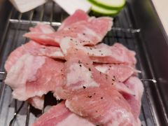 -蚂蚁洞·烤肉大营地(上海静安大悦城店)