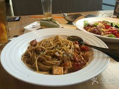 -必胜客(安盛金马店)