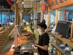 -聚合鑫东北熏酱熟食麻辣面(长阳店)