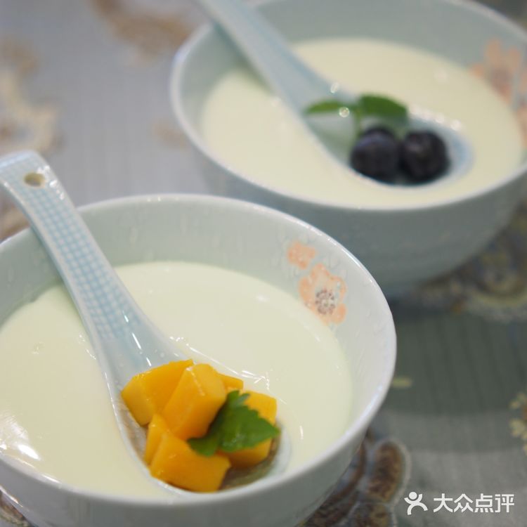 『为了消耗盒装奶，终于对双皮奶下了手！』