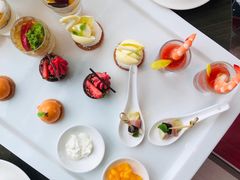 餐具摆设-无锡苏宁JW万豪酒店-大堂酒廊