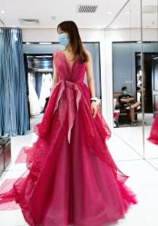 点击看大图 -GRACE KELLY婚纱与礼服(北京店)