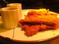 -岷山饭店-芝芝自助餐厅