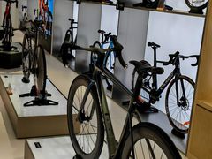 -COLNAGO梅花自行车(陆家嘴正大广场店)