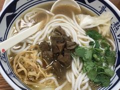 -鑫花溪牛肉米粉(凤凰街创始总店)