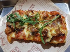 墨西哥风味慢烤牛肉披萨-HELLO 27 意面·沙拉·帕尼尼