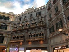 -Charles & Keith(大运河购物中心店)