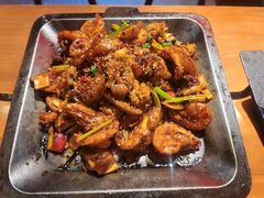 -炉小二铜锅牛蛙•川湘菜(三里屯店)