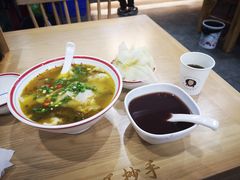 -八二小区抄手(三友路店)