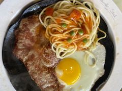 -豪客来牛排(中央花苑店)