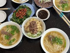 -十二忠手拉面(五福店)