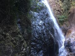 -南昆山川龙瀑布