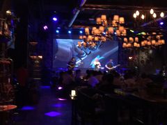 -爱啤精酿·民谣酒馆(滨江店)