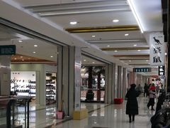 -汉口北国际商品交易中心品牌服装城