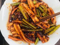 -辣风芹新疆炒米粉(晁夕美食城店)