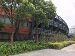 -上海滴水湖皇冠假日酒店