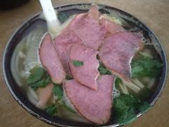 牛肉砂锅米线-茅家米线(中大街店)