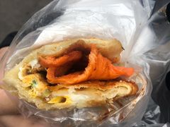 鸡蛋灌饼加里脊肉-张记灌饼(丰富路店)
