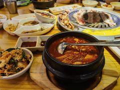 -喜来稀肉(北外滩白玉兰广场店)