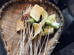 -马路边边串串香(涑河南街店)
