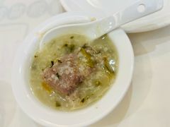 -万山楼海鲜酒家·二十三年老字号
