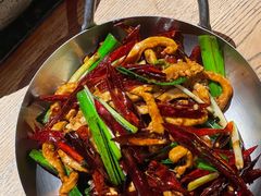 宫爆板筋-毛辣果·酸