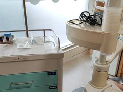 -上海仁爱医院口腔科 · 种植