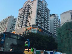 -聚春园自助餐厅(东街口店)