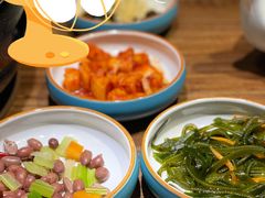 精品小菜-明洞阿姨·韩式酱蟹烤肉·创意料理(三元桥店)