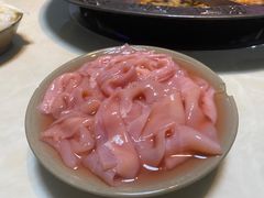 -渝嘴小老弟老火锅(华新村店)