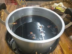 -咏勝锑锅麻辣烫(净居寺路总店)