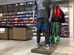 -UNDER ARMOUR(八达岭奥莱店)