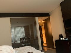 -青岛海尔洲际酒店